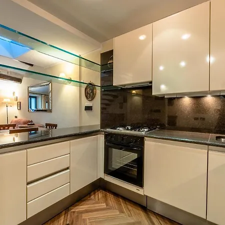 Dimora Lucrezia * Savona