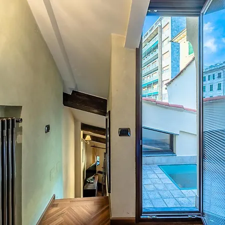 Apartment Dimora Lucrezia *
