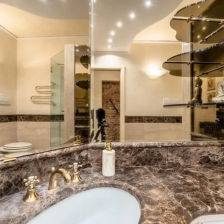 Dimora Lucrezia Apartamento Savona