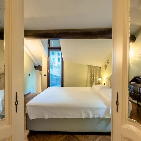 Dimora Lucrezia Apartamento Savona